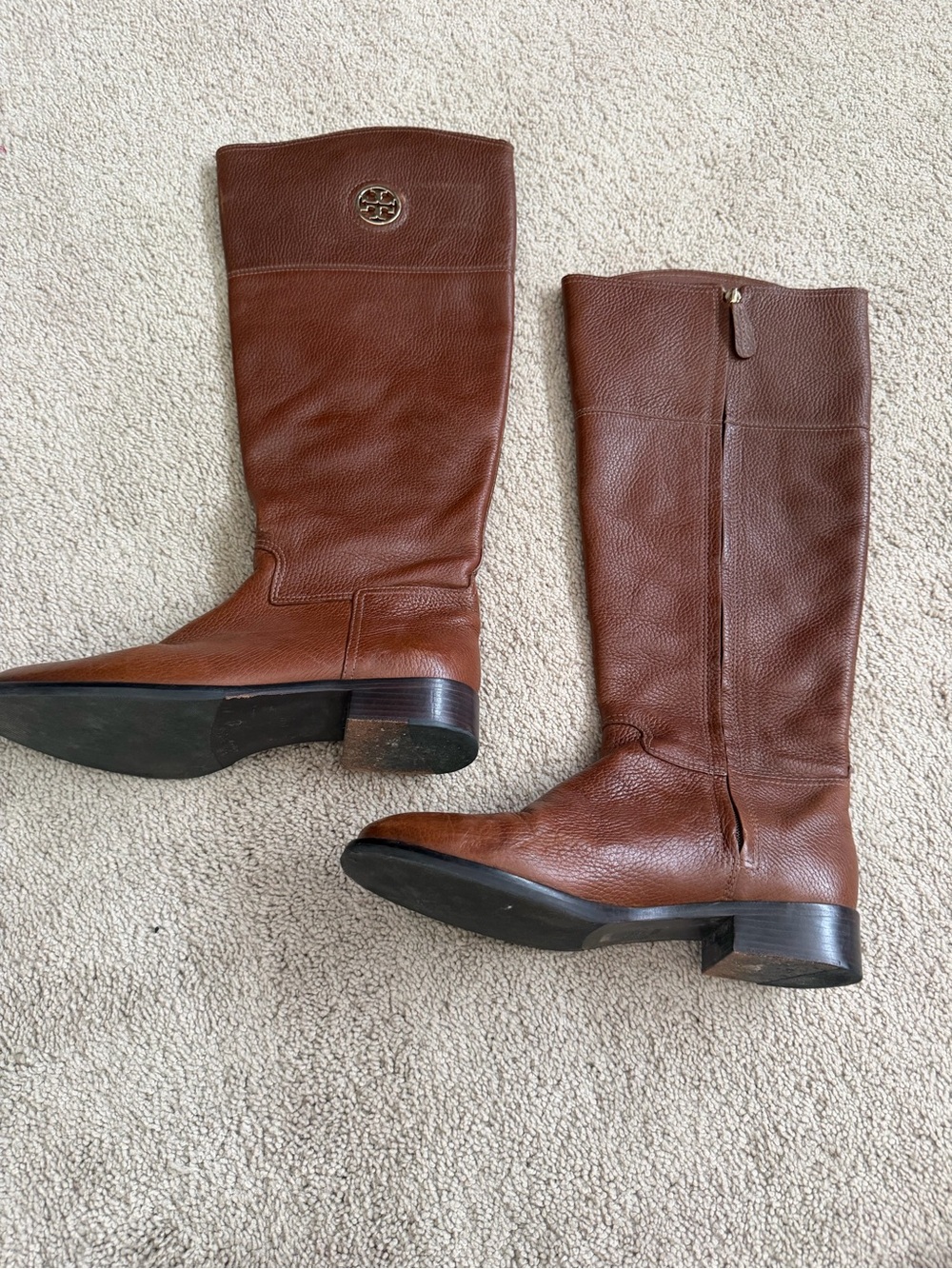 Tory Burch Chestnut Brown Tall Leather Riding Boots with Logo Medallion 9.5 - Picture 4 of 10